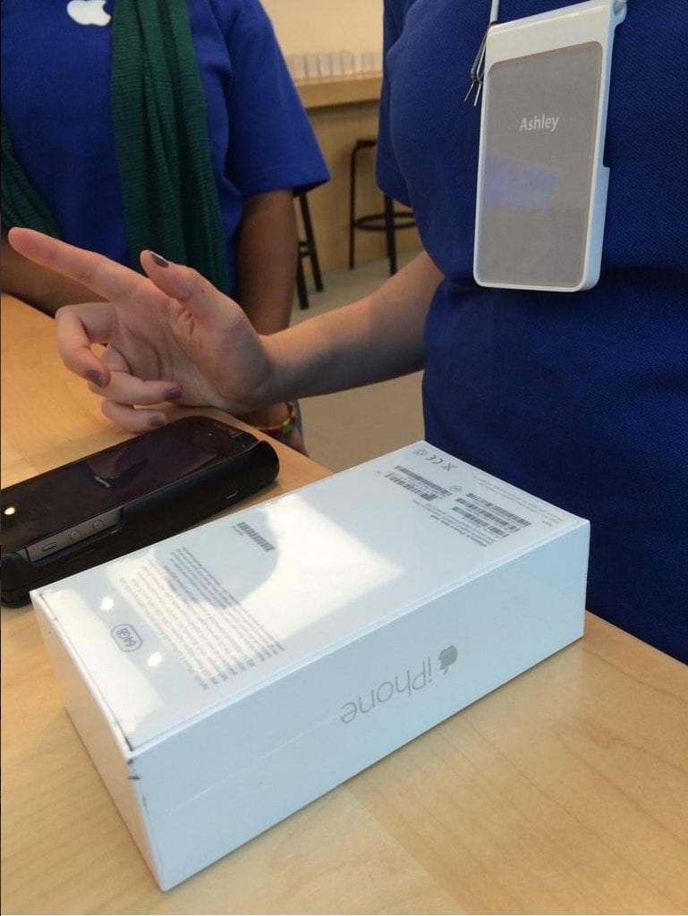Laurie A. Duncan gets her iPhone 6!