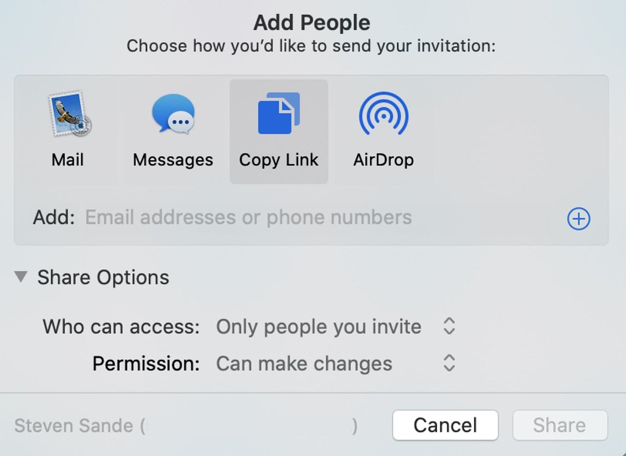 Share folder options for iCloud Drive.