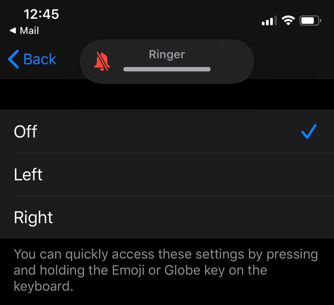 The One-Handed Keyboard setting allows left or right keyboard positioning.