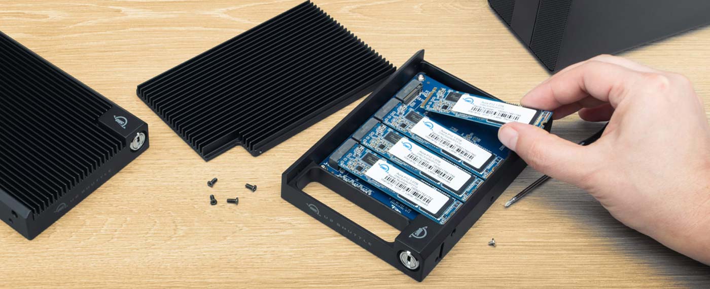Installing drives into a U2 Shuttle for U.2 SSDs