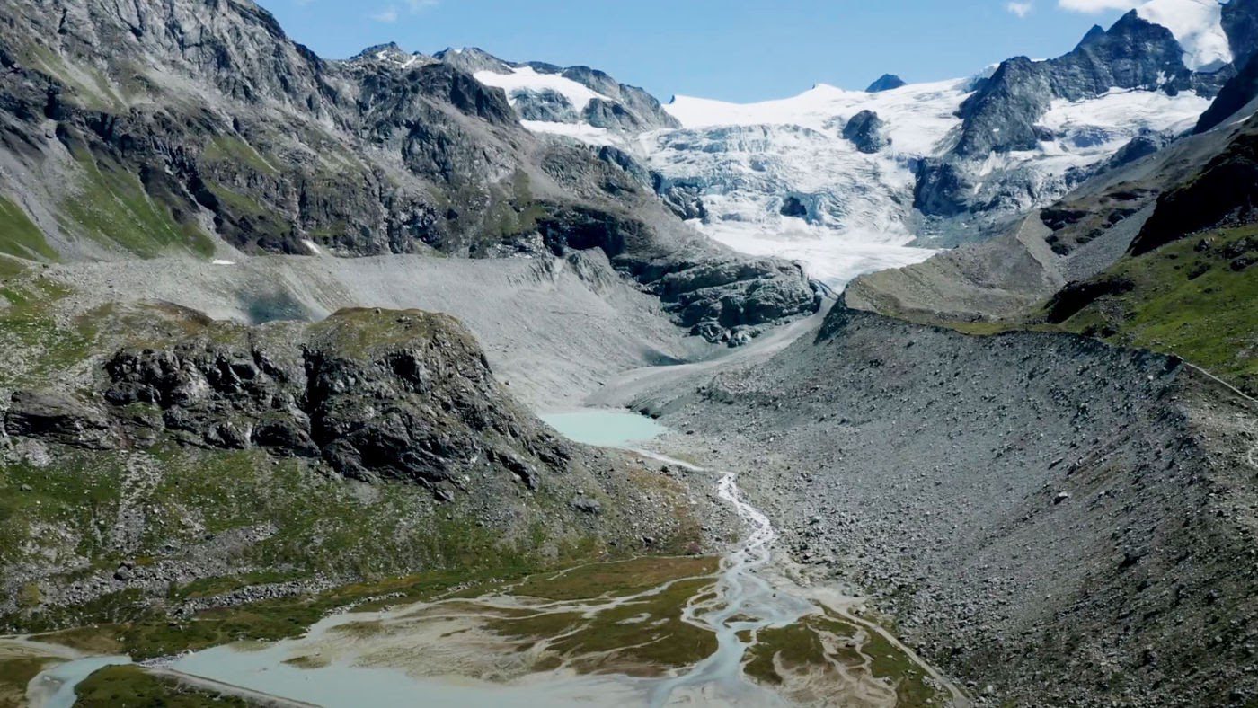  The Aletsch Glacier