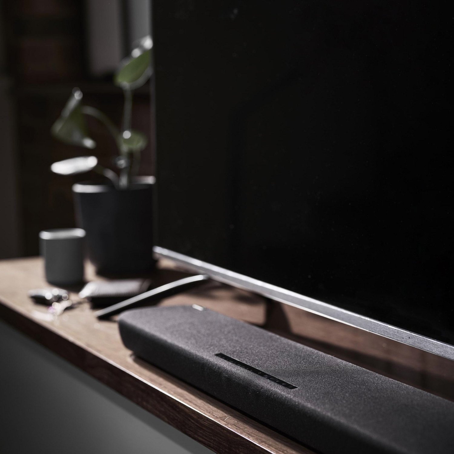 Yamaha YAS-109BL Wireless Powered Sound Bar with at MacSales.com