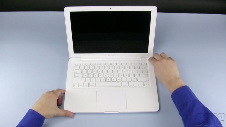 Macbook 2009 Upgrade Step 10a