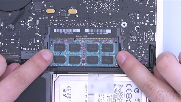 Macbook 2009 Upgrade Step 4b
