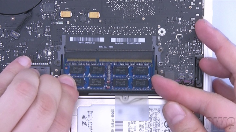 Macbook 2009 Upgrade Step 5b